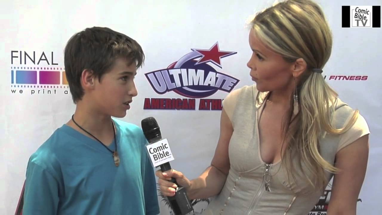 Josh Feldman at Donna Spanglers Flexin 4 Dollars