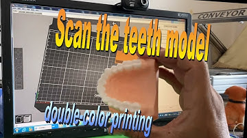 HE3D KS scanner scans the teeth model