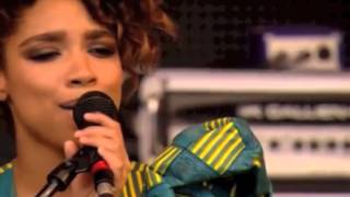 Lianne La Havas - Gone (Live at Glastonbury)