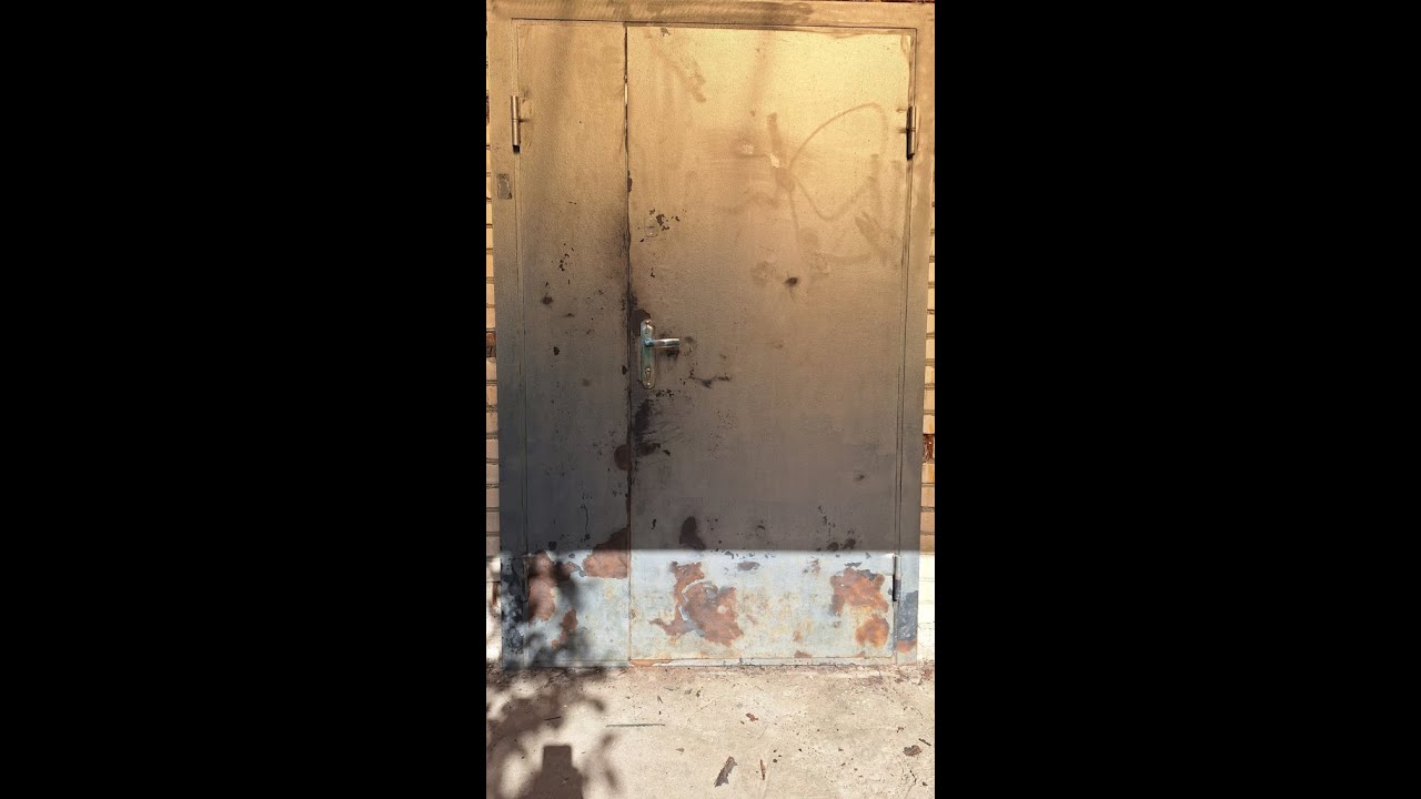 Покраска входной металлической двери! Удаление ржавчины с входной двери ...