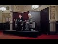 Capture de la vidéo Thea Derks Interviews Kristian Bezuidenhout