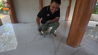ปวดใจ ช่างปูกระเบื้องแบบนี้ ทุบอย่างเดียว / ช่างโจ๊ก ลำปาง