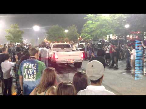 Some Burnout Fails - Barrett Parkway [HD] Truck Dynasty