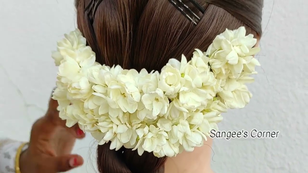 Different & Easy Jasmine Hairstyles| Mullapoo Hairstyles| Onam 2019 | Onam  Hairstyles In An Easy Way - YouTube