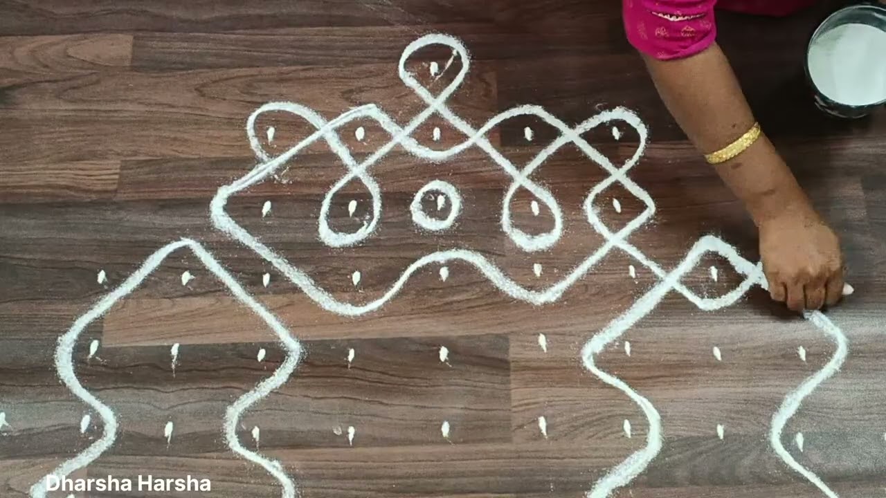 Easy 11 dots Sikku kolam | Easy & Beautiful Traditional Kolam Design #sikkukolam
