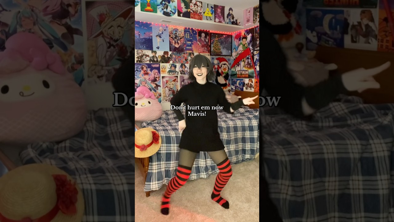 I’m wearing shorts! Tried filming in a different spot hehe + new cosplay! #cosplay #mavis