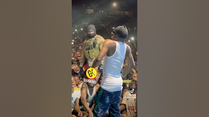 Shatta Wale performing his banger “I Know” At Jaga 4 bitters concert live in Bolgatanga stadium