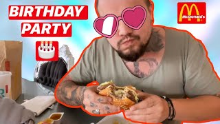 BIRTHDAY PARTY | Eating BigMac ASMR