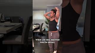 Never Ever Lead With Your Wallet❌️