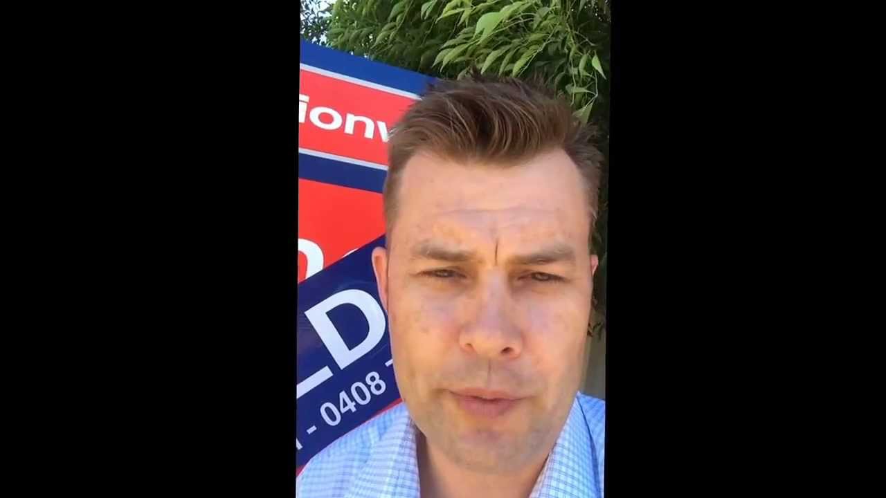 Jeff Sansom of PRD Lake Macquarie discussing the first of many house sales for 2014.