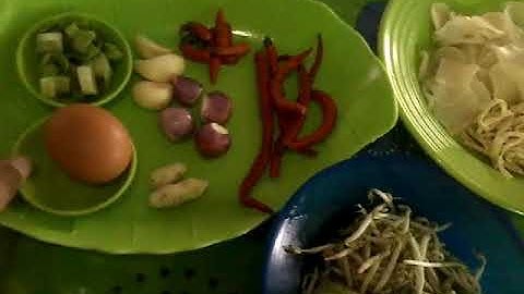 Seblak kuah pedas