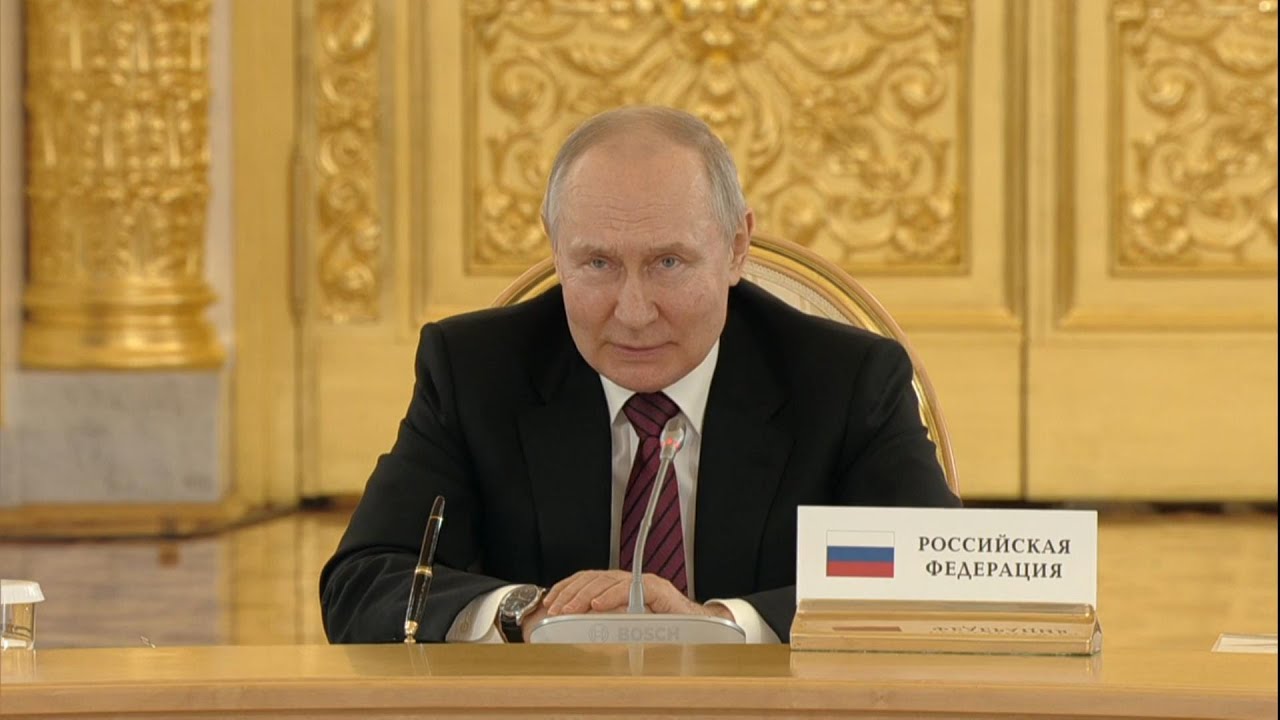 ⁣Путин остановил перепалку Алиева и Пашиняна на саммите ЕАЭС