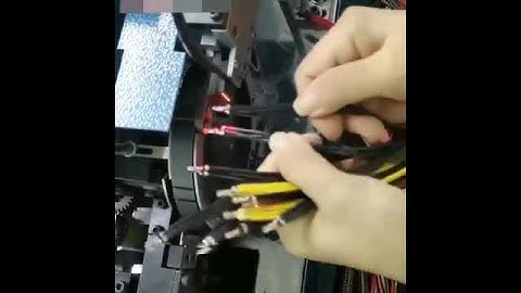 HH-210 Shrinkable Tube Inserting and Heating Machine