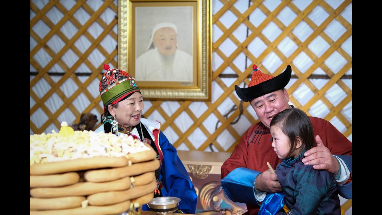 Сэвлэг үргээх дуу - Найр энтертайнмент