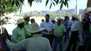 Localidad Benjamin Aranda Saludando a la gente