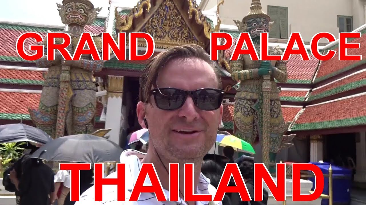 Touring the GRAND PALACE of the EMERALD BUDDAH in Bangkok Thailand