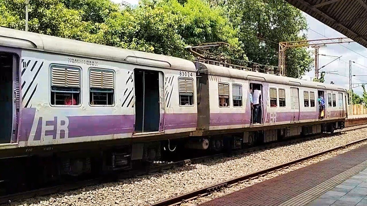 Bally ghat station on Sealdah Dankuni section 