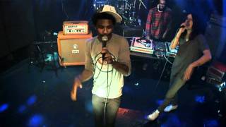 Shwayze - Buzzin&#39; - Live on Fearless Music HD