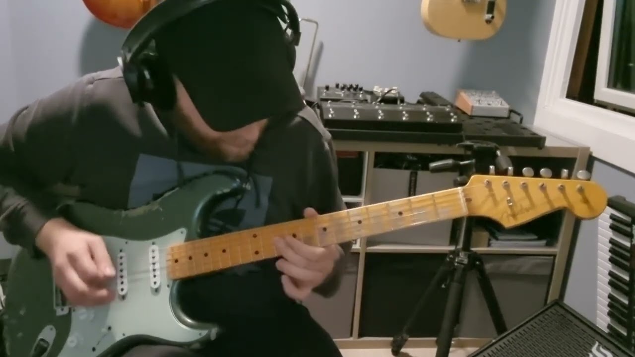 Amy Winehouse - Back to black backingtrack solo