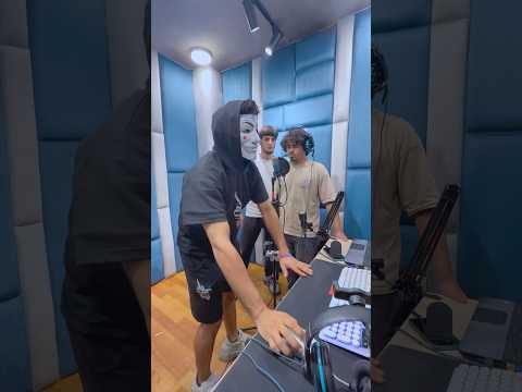 عملتله اغنيه روسي حسام شيكو