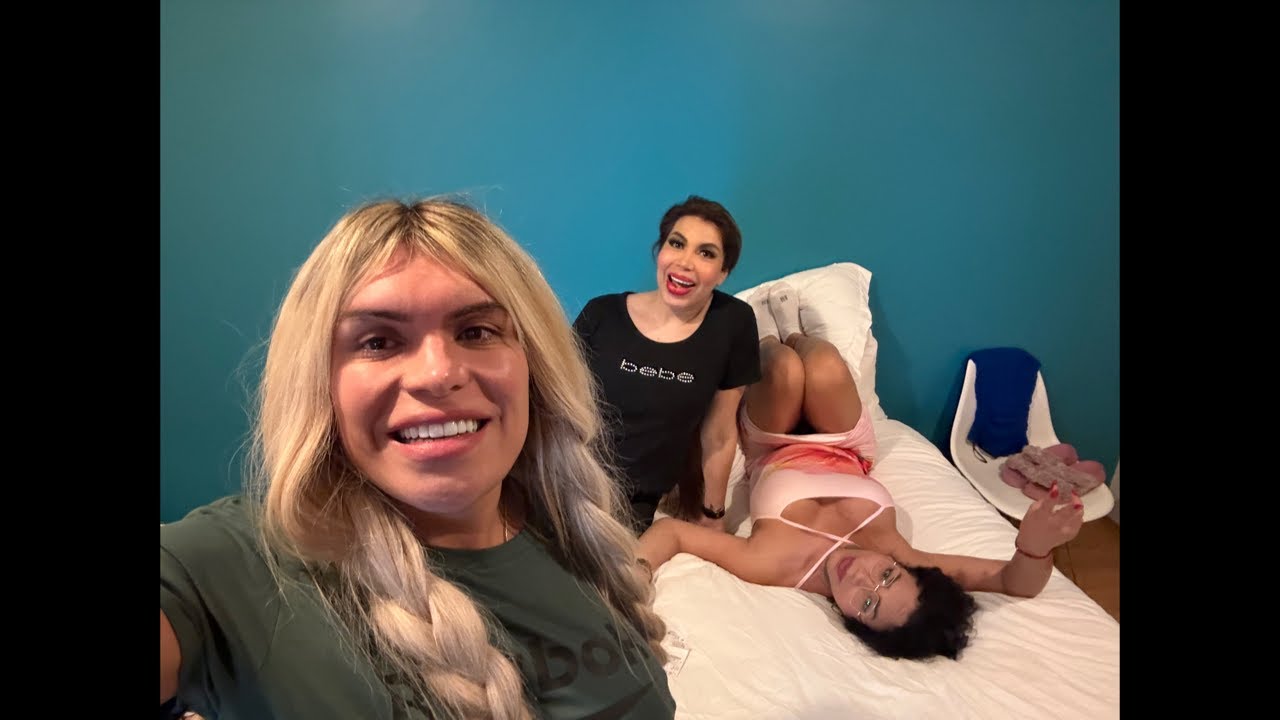 SOYWENDYGUEVARA cocinando con Vane y Paola