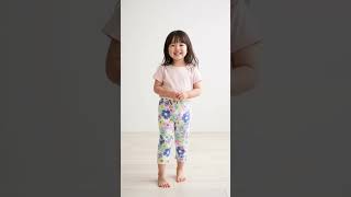 Soft & comfy kidswear with playful floral prints, designed for happy little stars 🌸👕👖 screenshot 5