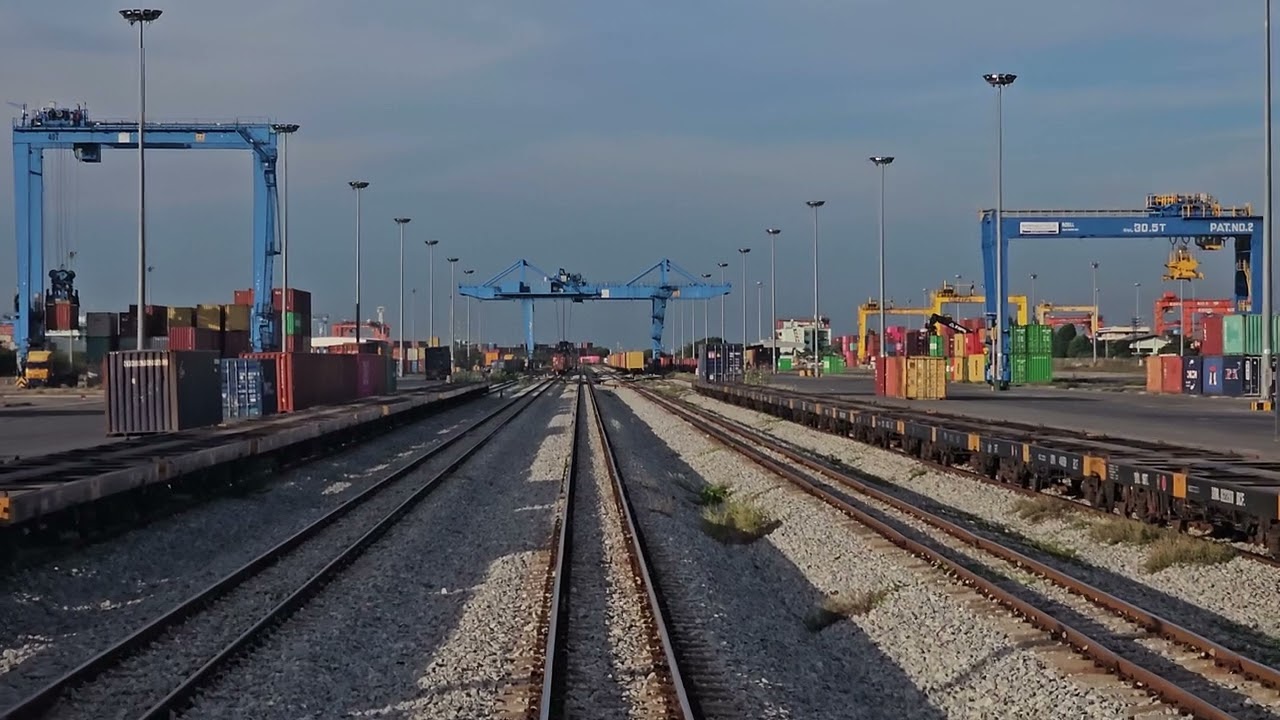 ขนส่งระดับประเทศก็ที่ 