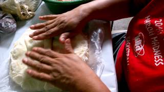 How to wrap a Lumpiang Shanghai?