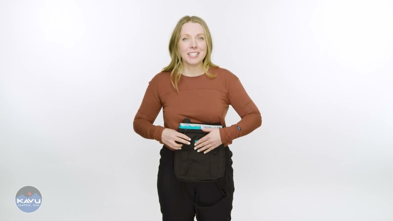 KAVU Keeper Cross Body Bag - Women's - Women