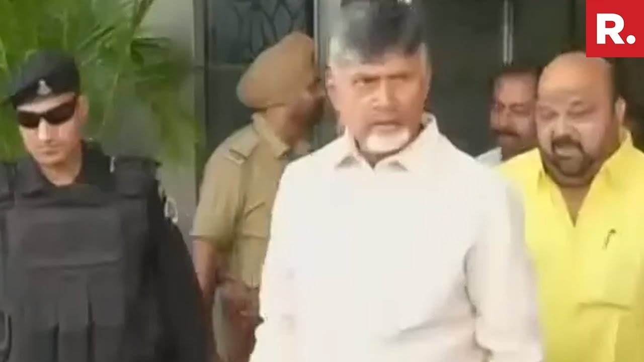A.P CM Chandrababu Reaches EC HQs In New Delhi To Complain About EVM Malfunctions | 