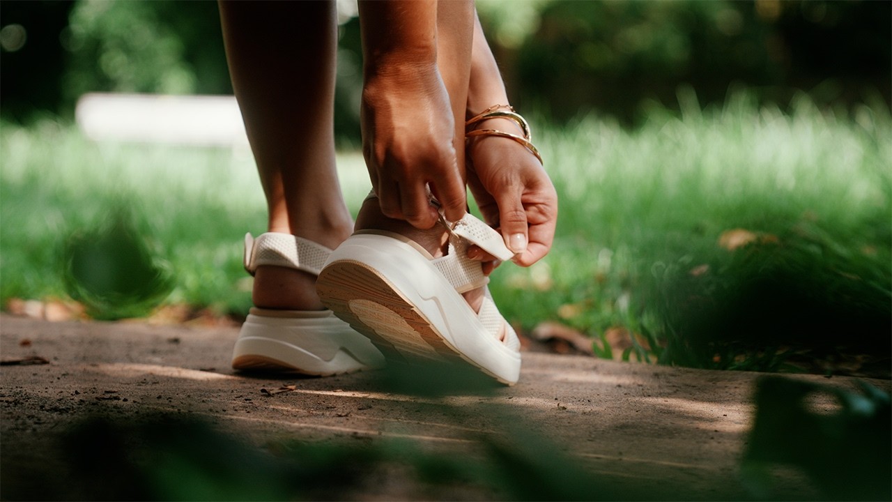 Amazon Commercial – Women’s Sandals