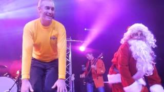 Video thumbnail of "It's A Christmas Party On The Goodship Feathersword - Wiggles Reunion, 2016"