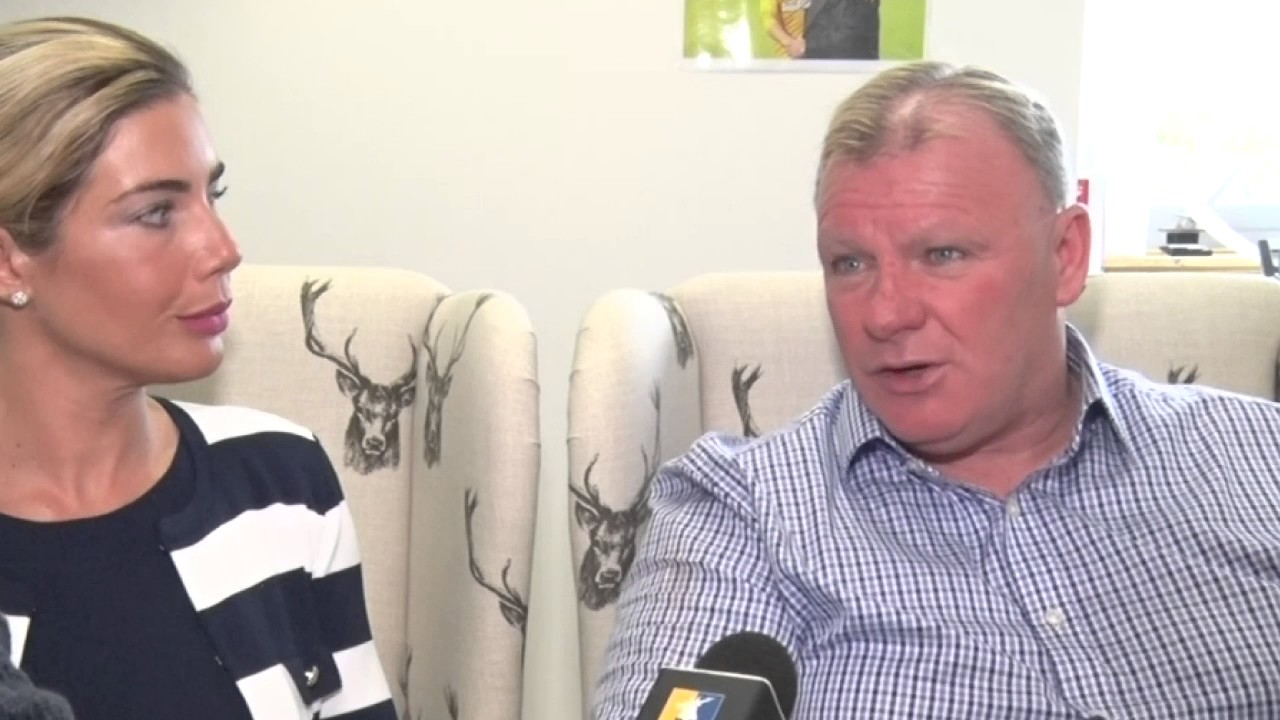 camera iphone 8 plus apk Transfer talk with CEO and manager