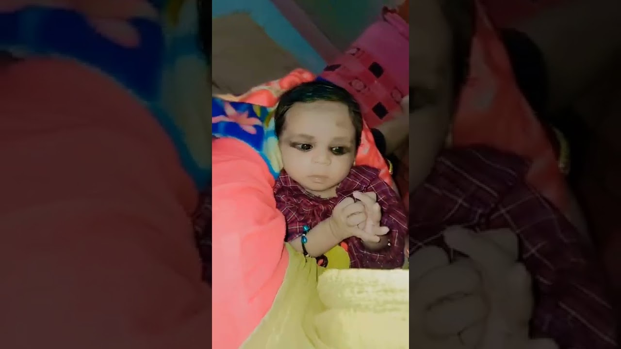 maa-ki-god-me-shorts-youtube