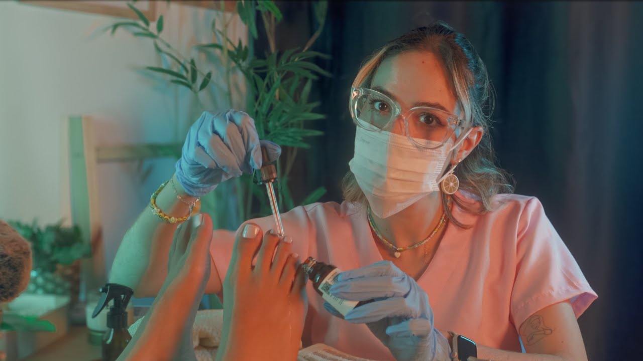 ASMR REALISTA: VOCÊ ESTÁ NA PODÓLOGA 🦶🏼Voz Suave