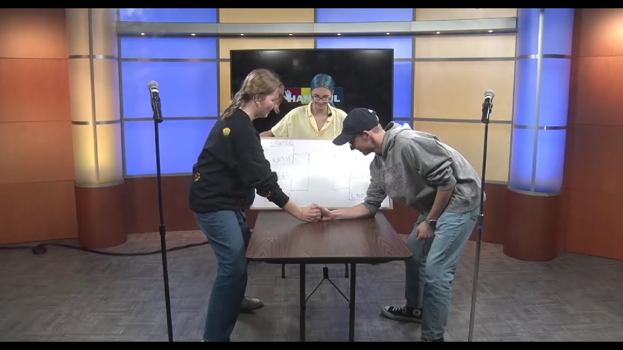 Handful Fall 2022 Ep 3: Thumb War Tournament