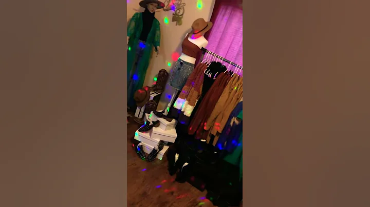 Jazzs Fashion Boutique Pop Shop live