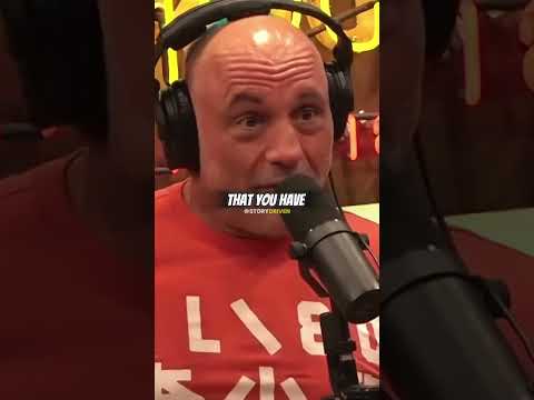 Joe Rogan explains why pro soccer players are built different ⚽🔥