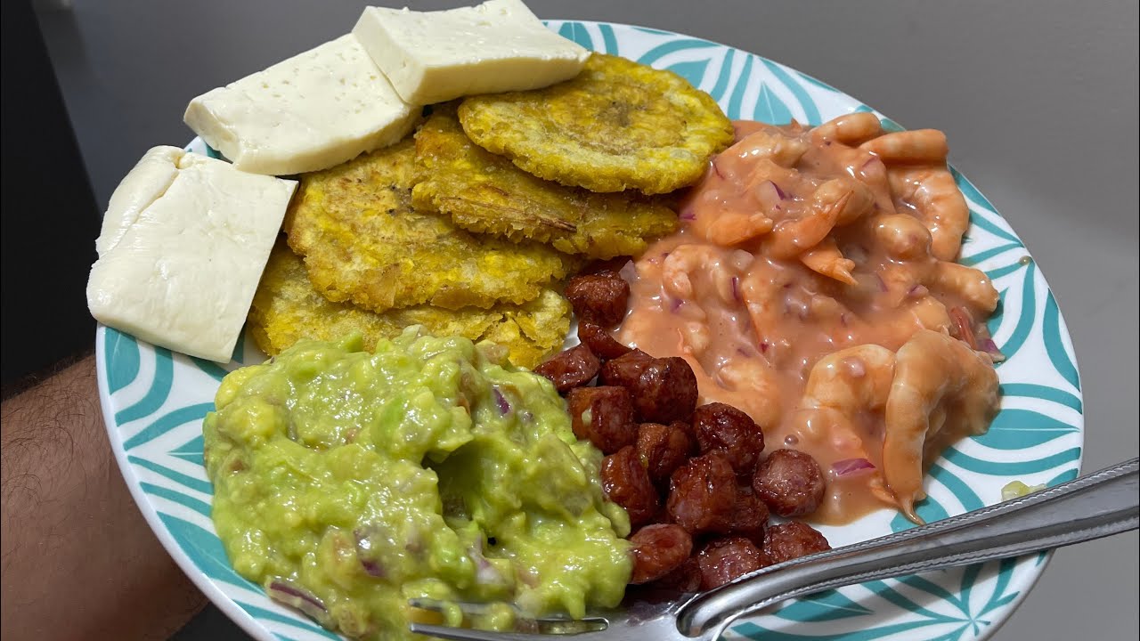 Camarones con patacón y guacamole 🥑