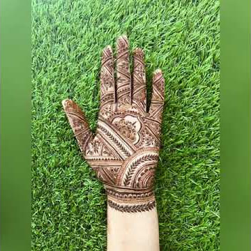 WEDDING DESIGN By shalus mehandi &craft