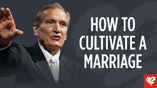 Adrian Rogers:  Servant Leadership - Key to a Strong Christian Marriage