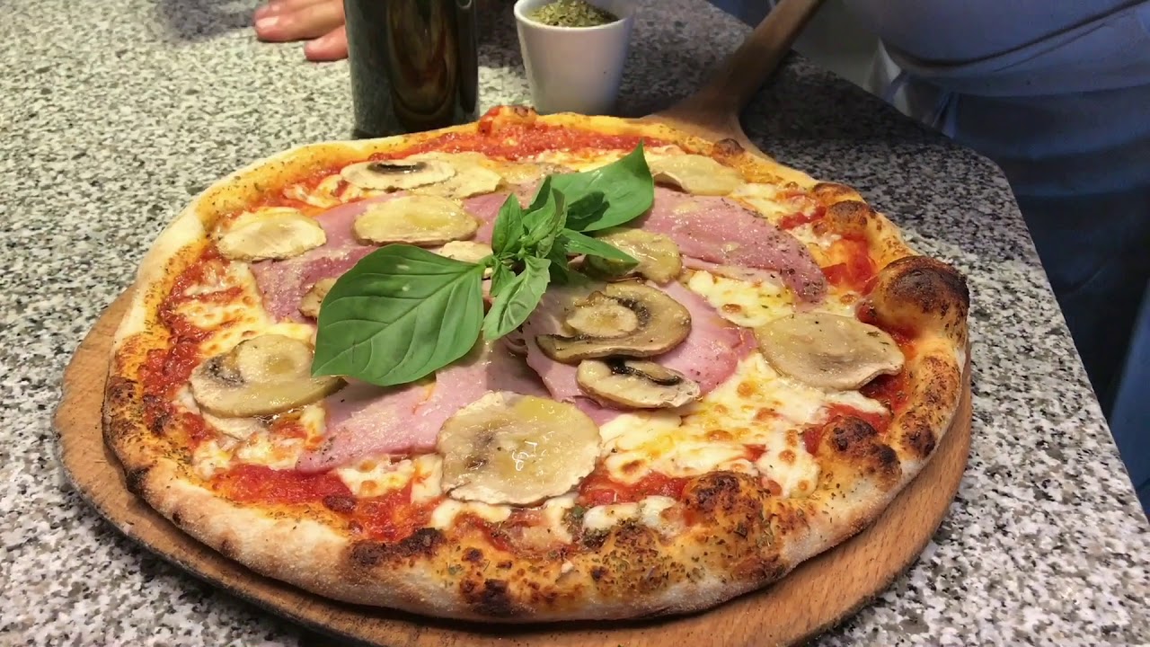 PIZZERIA CAFE DI ROMA PARIS - YouTube