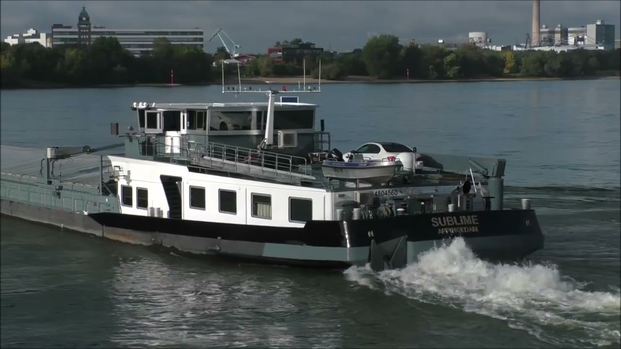 Schiffe Sublime und Aragon auf dem Rhein