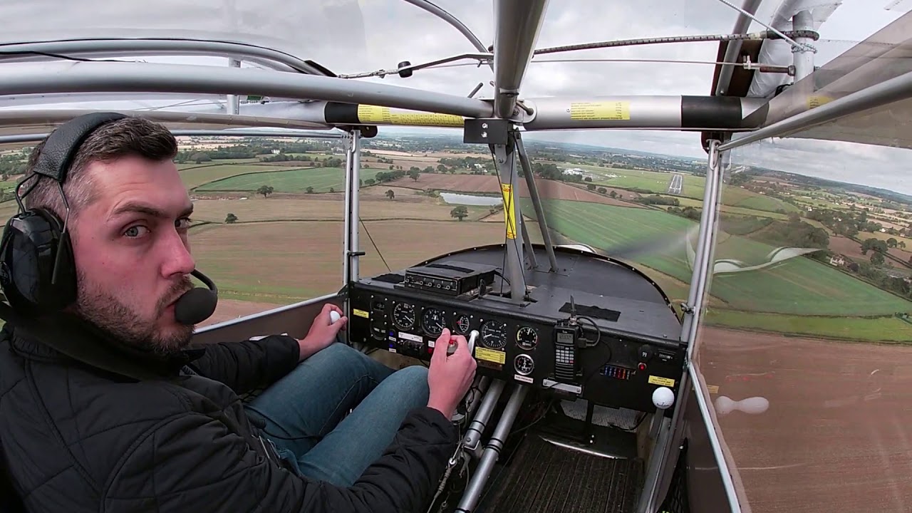 Wolverhampton Halfpenny Green EGBO - LEFT BASE JOIN RWY 34