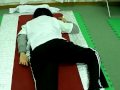 【かえる足】骨盤の高さ、ねじれ、歪みを解消します。