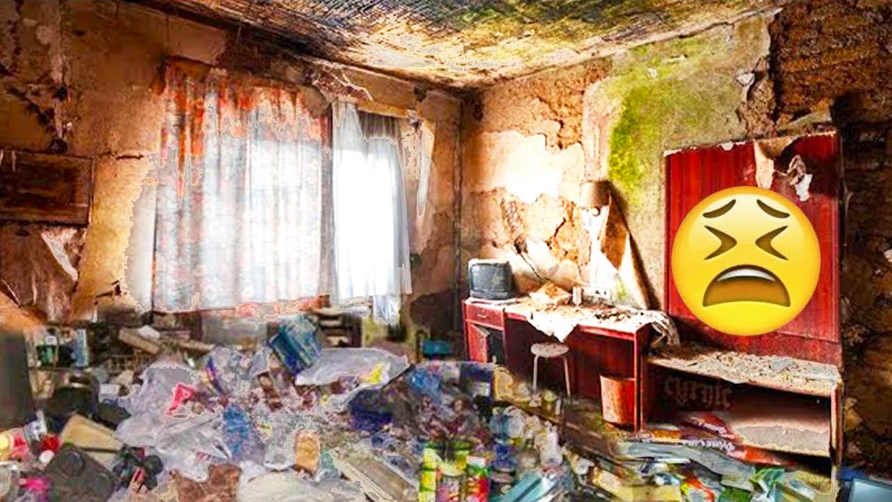 😓THIS YARD HAS BEEN SITTING ON THE SHELF FOR YEARS, THE WEEDS ARE GROWING TALLER THAN THE GARBAGE!😭