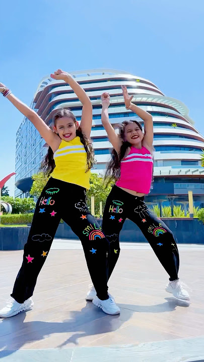 Dance pe chance🔥♥️#kashishpatel #nandini091013 #duetdance #dancevideo #dance #shortsdance #shorts