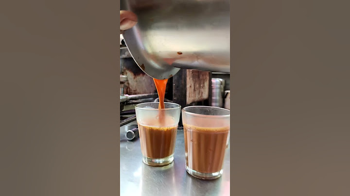 December Rains in Mumbai with Chai and Vada Pav|| The Food Guruji #mumbai #mumbairain #chai #wadapav