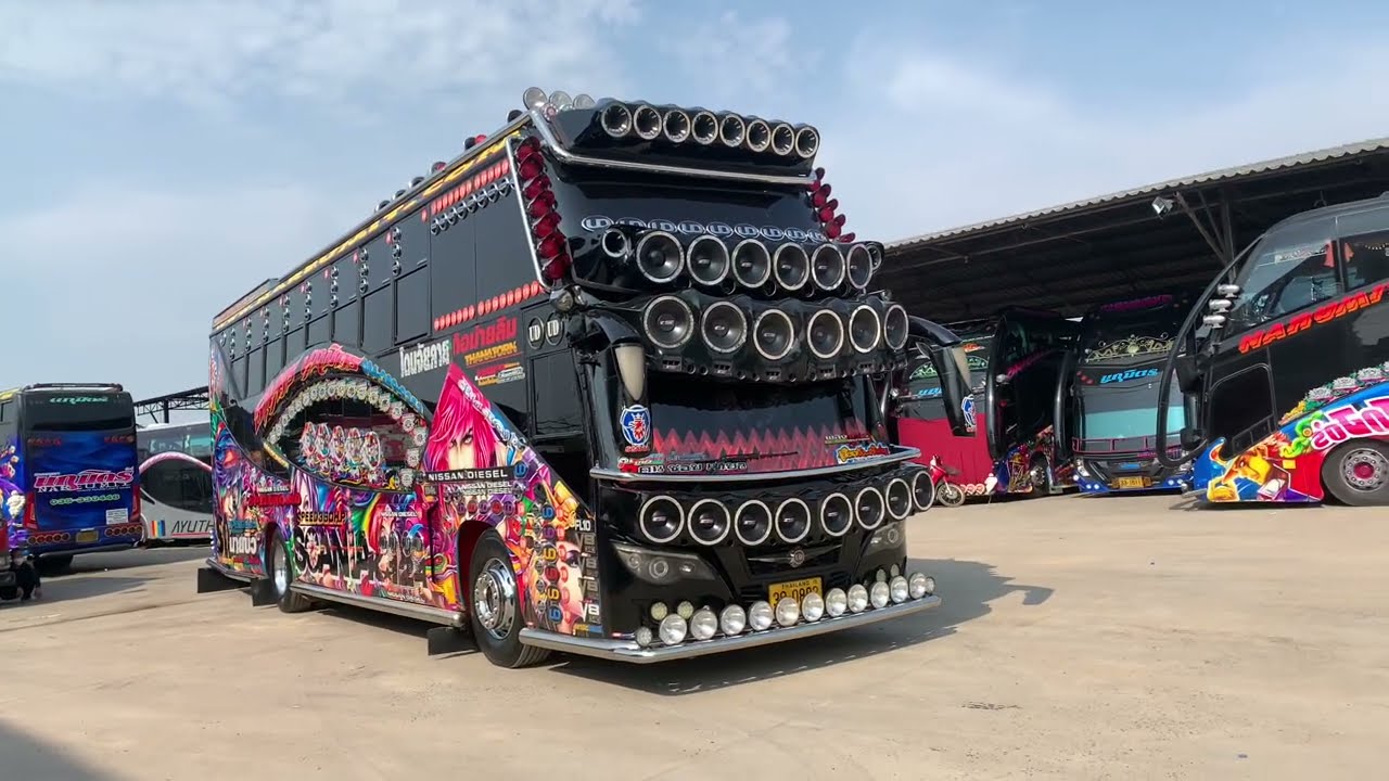 สุดในรุ่นแต่งเต็ม!! รถบัสพัดลม ธเนตร นฤมิตร แต่งเต็มทั้งภายนอกและภายใน แสงสีเสียงโครตสุด (BUSTHAI)
