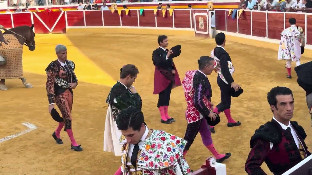 Paseíllo ANTONIO FERRERA - MORENITO DE ARANDA - ÁLVARO LORENZO - 25-agosto-2025 - Añover de Tajo